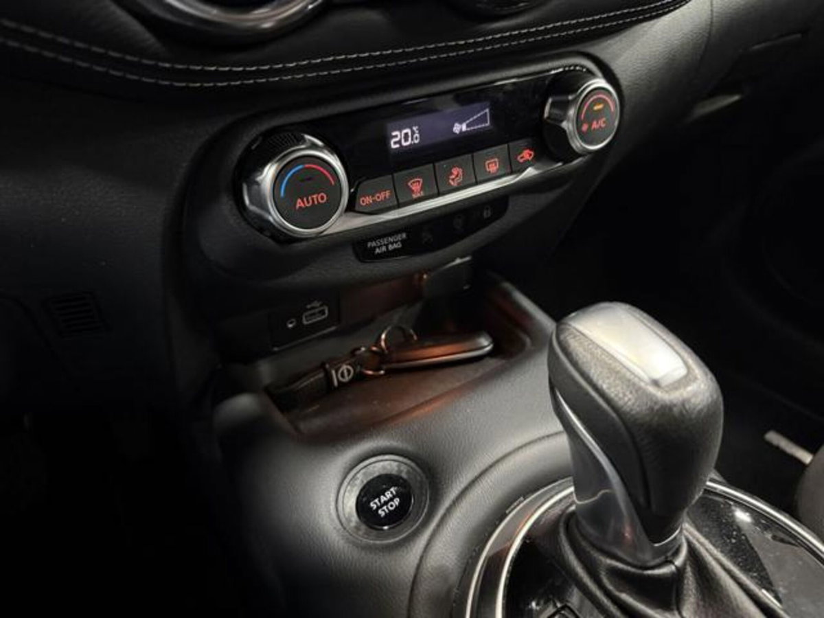 Nissan Juke 1.6 hev N-Connecta (13)