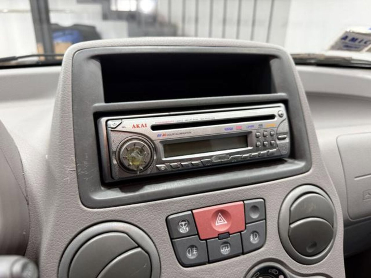 Fiat Panda 1.2 Dynamic (11)