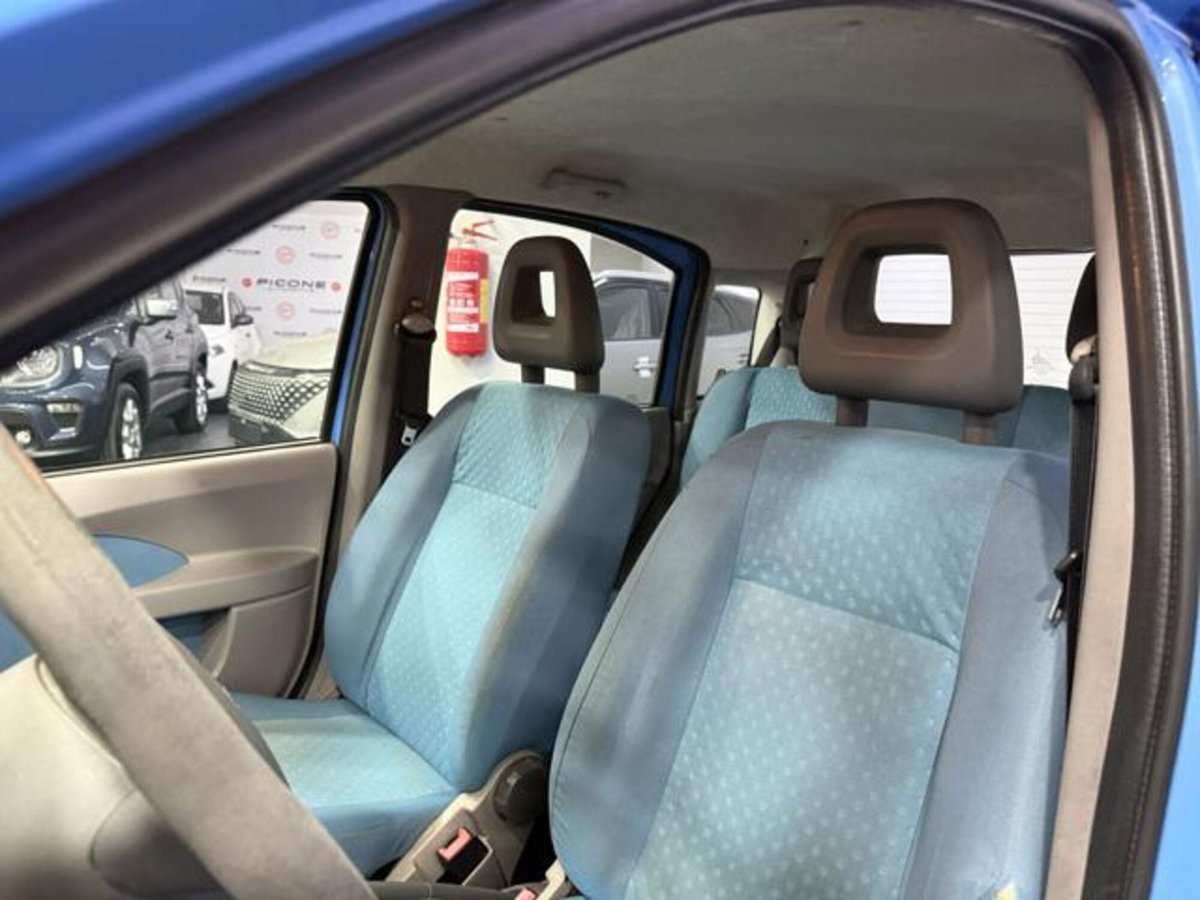 Fiat Panda 1.2 Dynamic (9)