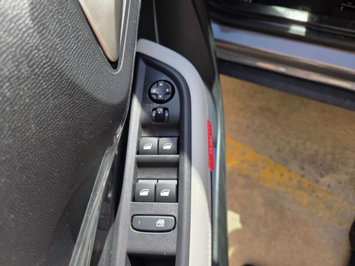 Citroen C3 1.2 turbo Max 100cv s&s (7)
