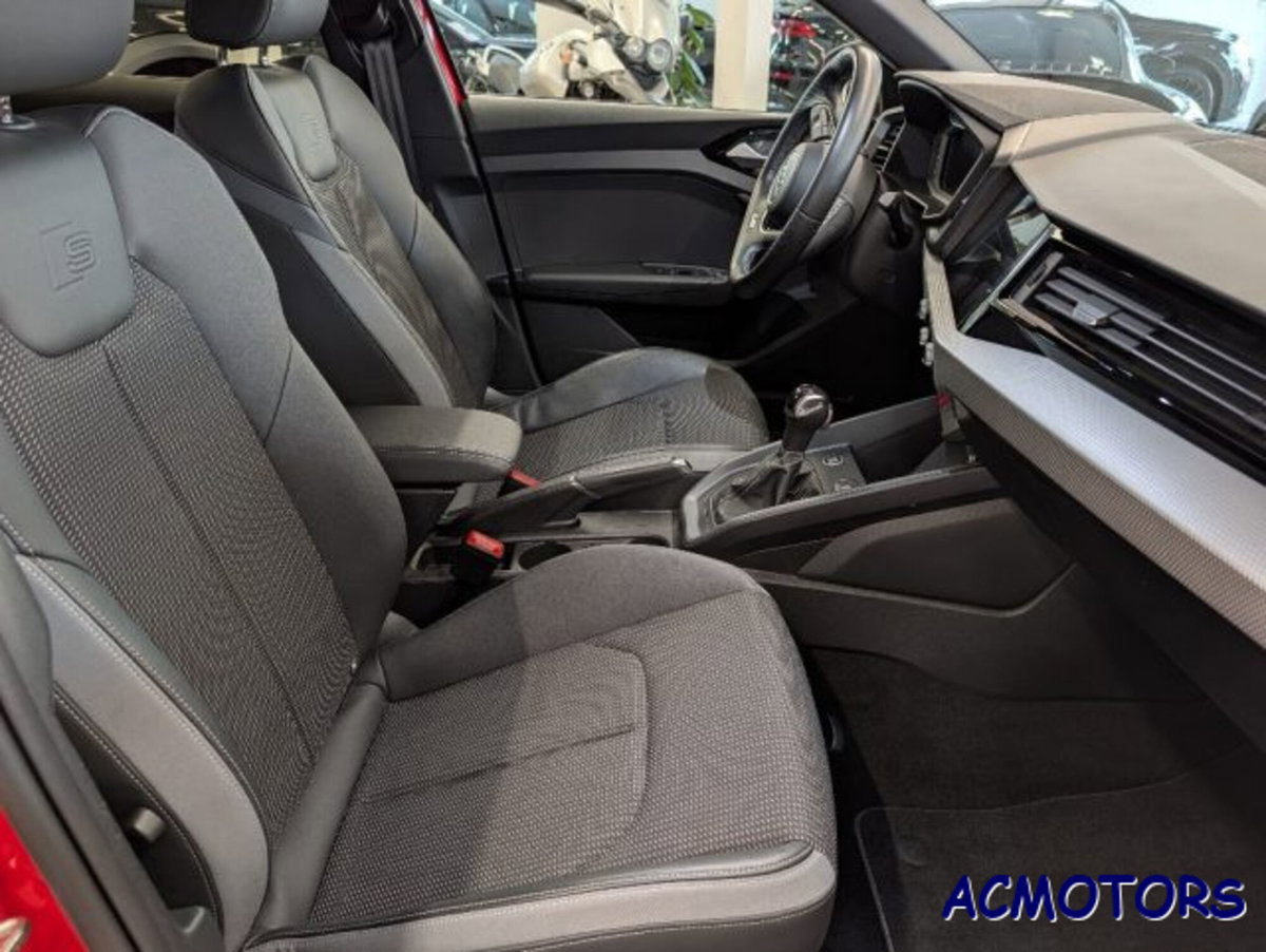 Audi A1 allstreet allstreet 30 TFSI S tronic Identity Contrast (10)