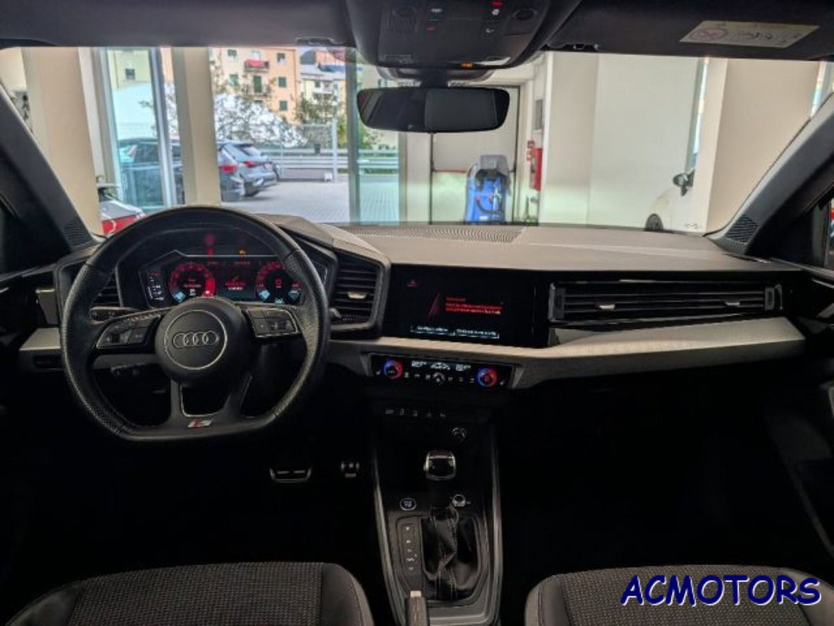 Audi A1 allstreet allstreet 30 TFSI S tronic Identity Contrast (14)