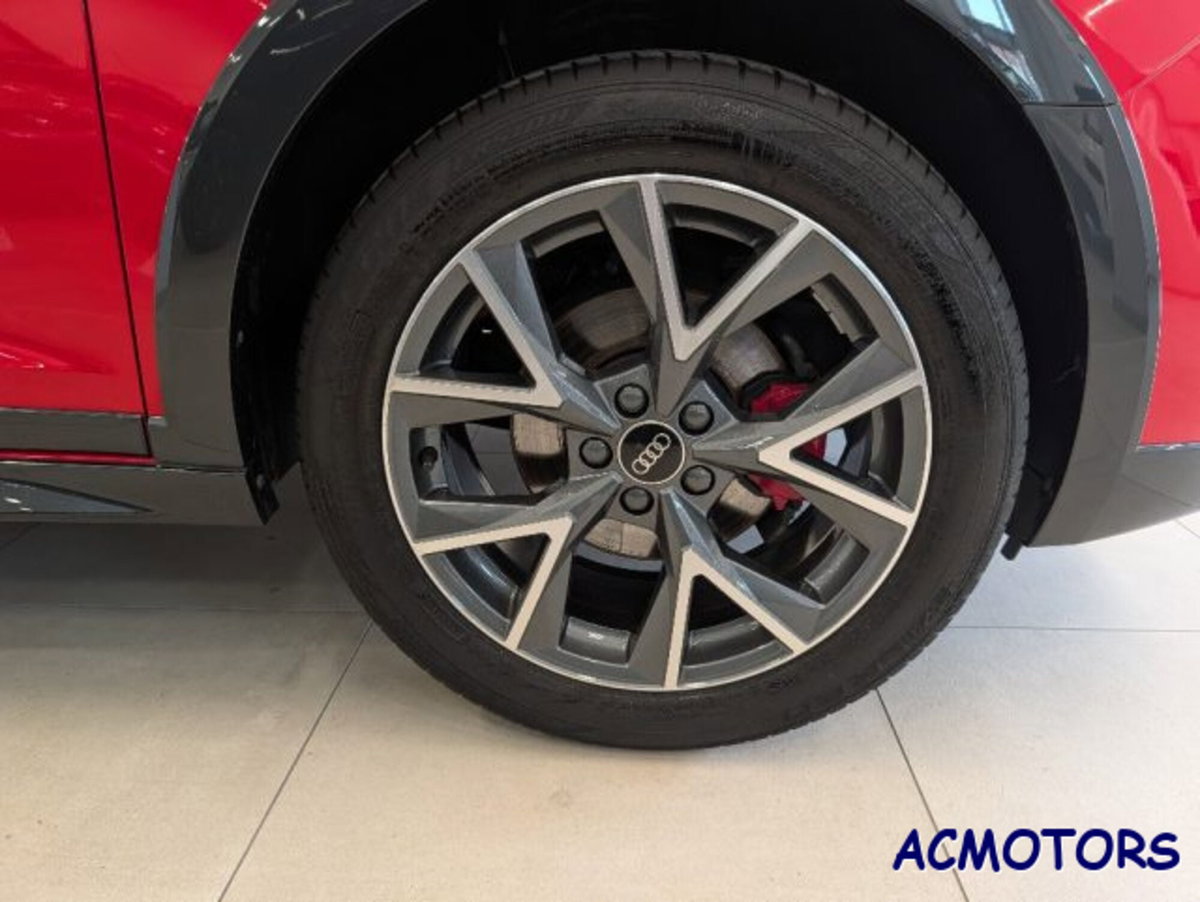 Audi A1 allstreet allstreet 30 TFSI S tronic Identity Contrast (9)