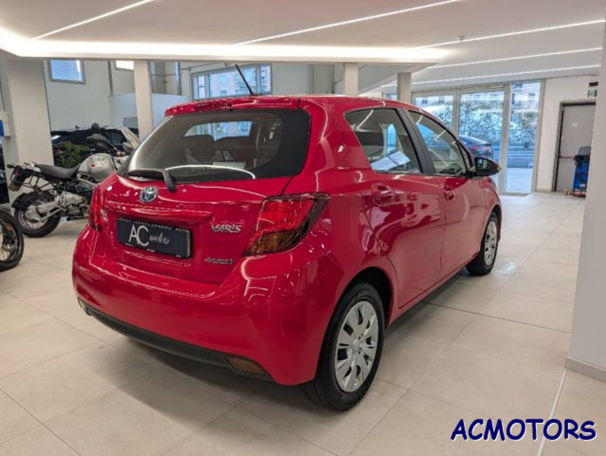 Toyota Yaris 1.5 Hybrid 5 porte Energy (5)