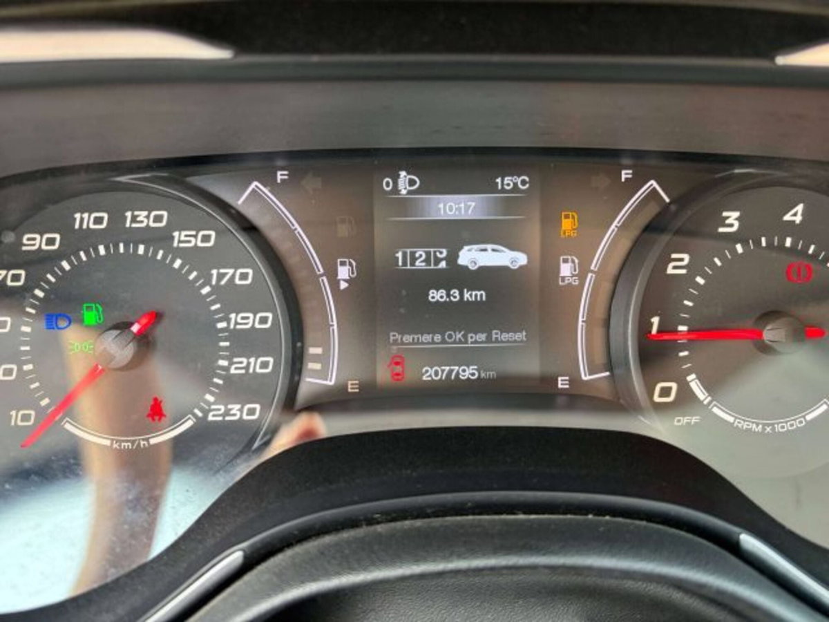 Fiat Tipo Station Wagon Tipo 1.4 T-Jet 120CV GPL SW Lounge (11)