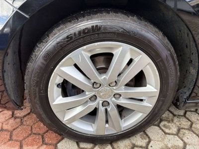 Peugeot 308 SW BlueHDi 120 S&S Business (13)