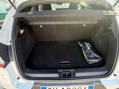 Renault Captur Full Hybrid E-Tech 145 CV RS Line (15)