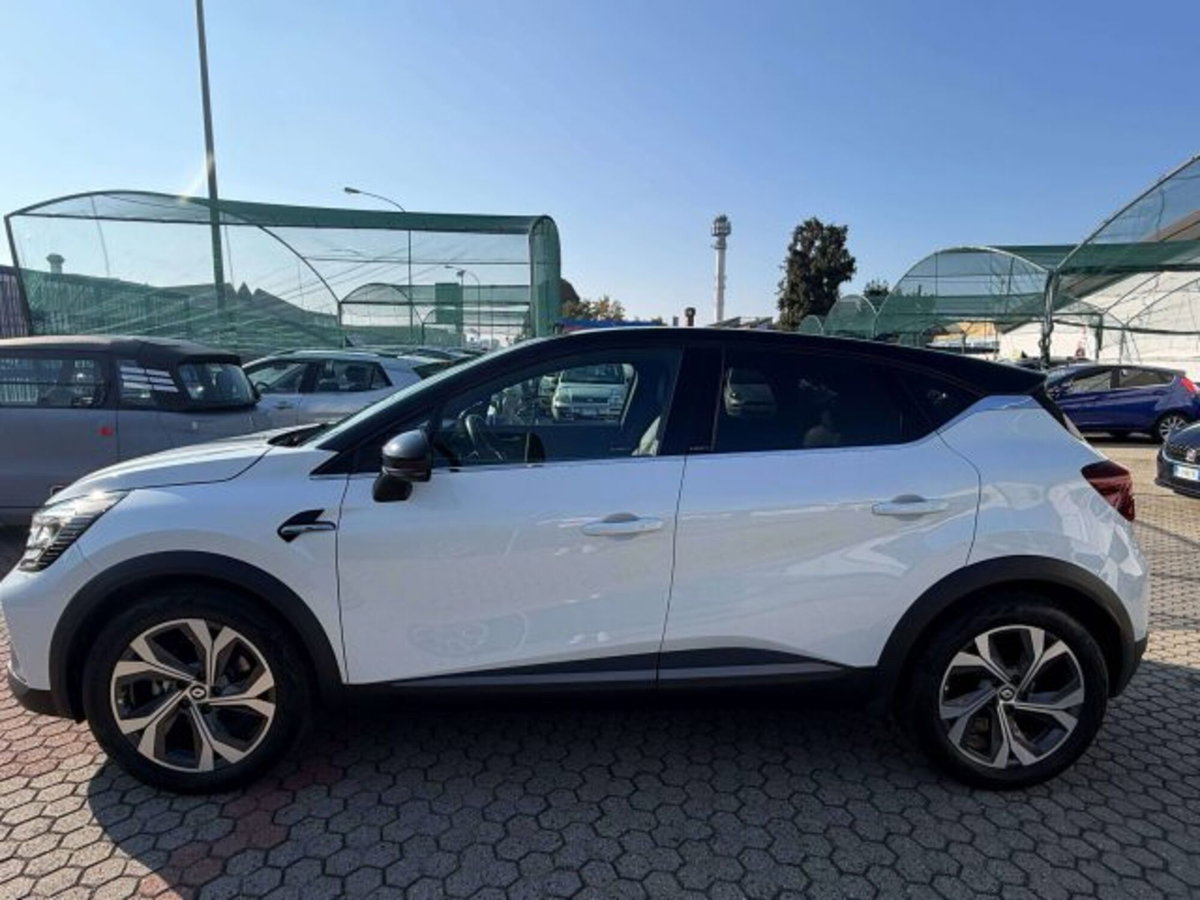 Renault Captur Full Hybrid E-Tech 145 CV RS Line (2)