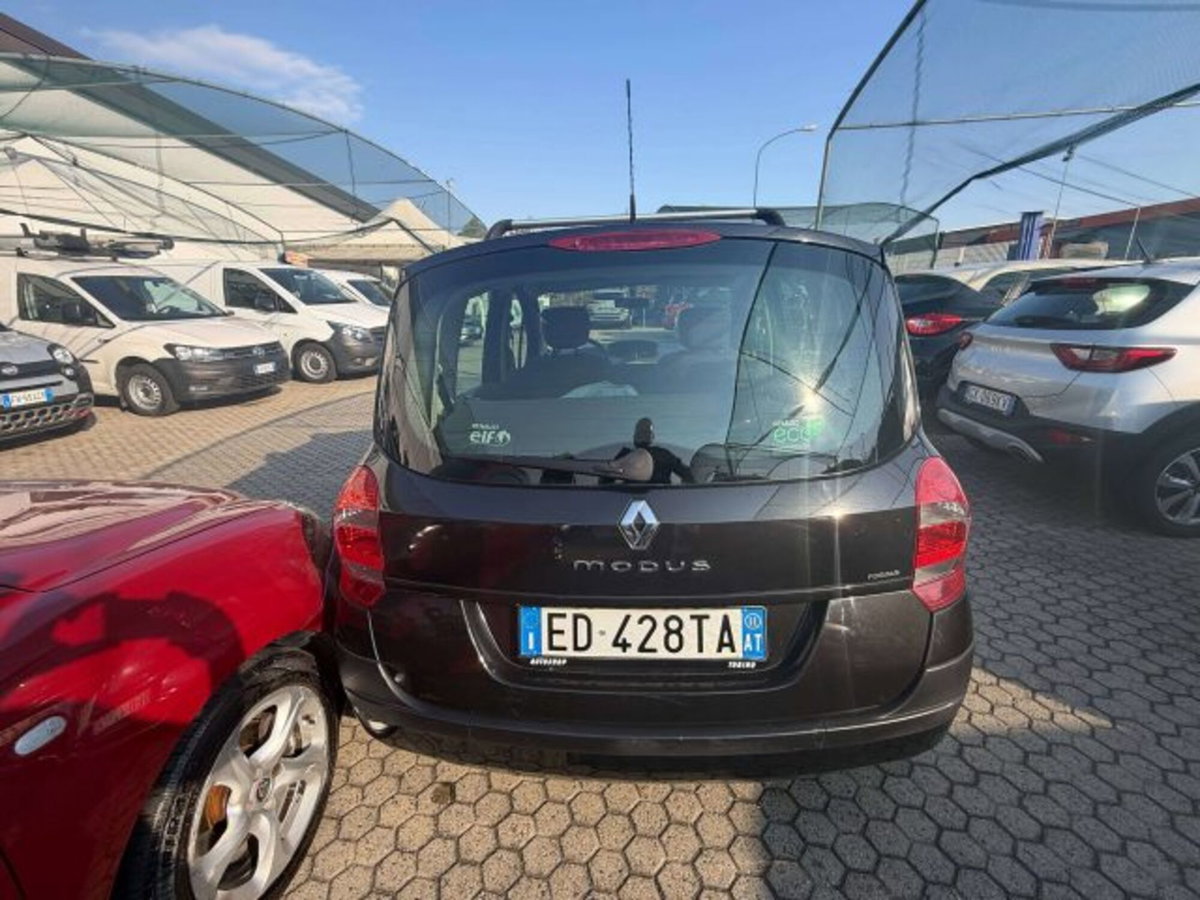 Renault Grand Modus 1.2 16V (2)