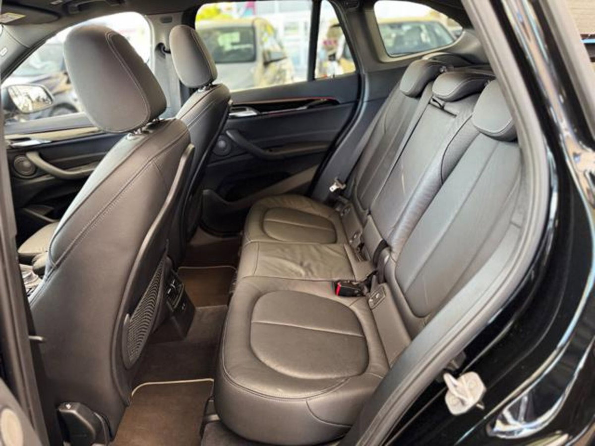 BMW X1 xDrive20d xLine Plus (12)