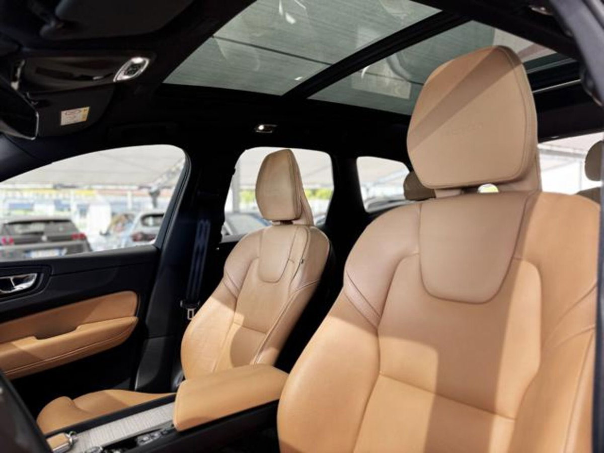 Volvo XC60 D4 Geartronic Inscription (10)