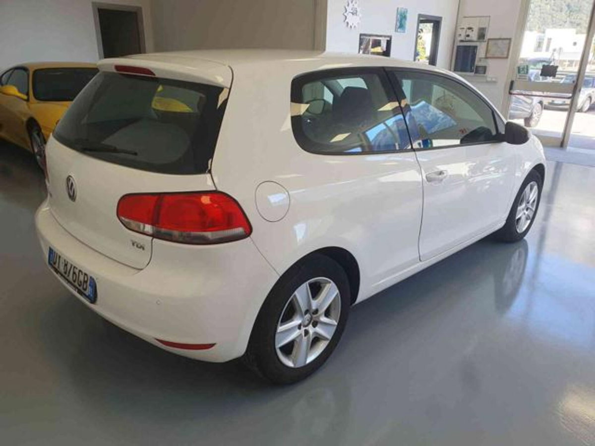 Volkswagen Golf 2.0 TDI 110CV DPF 3p. Highline (3)