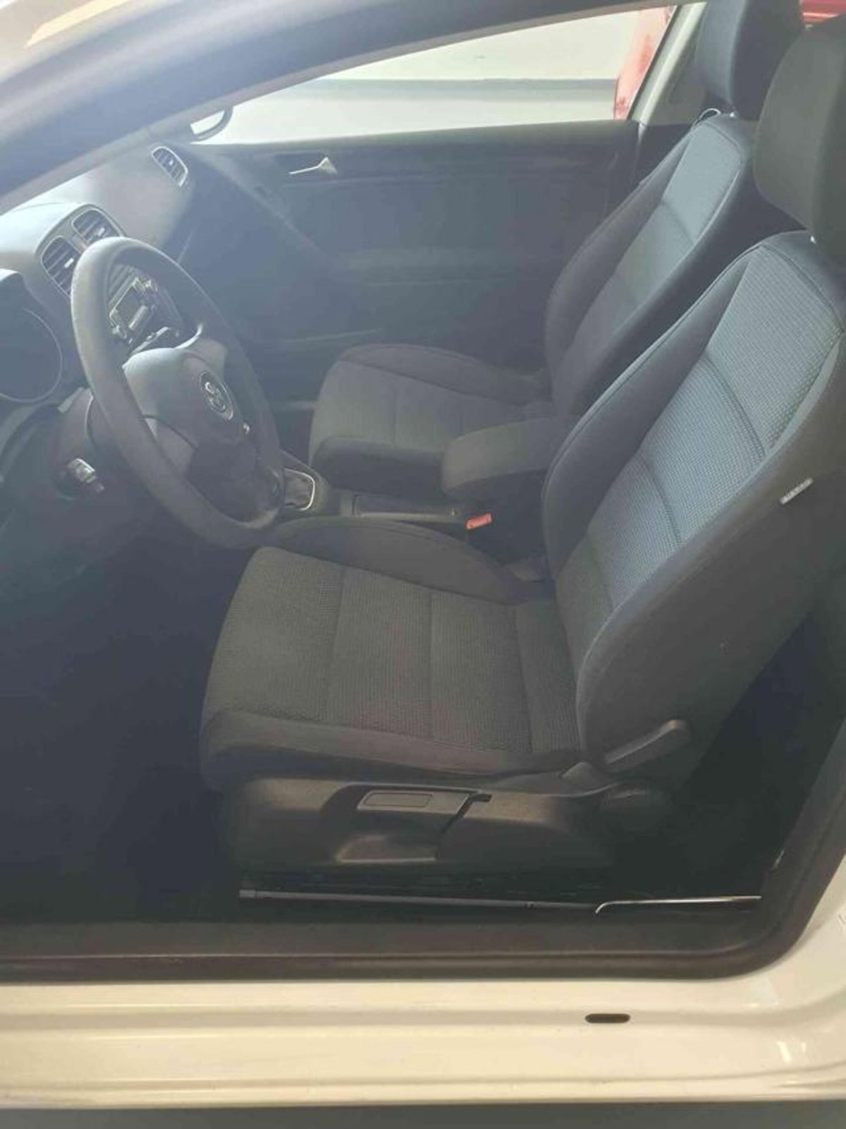 Volkswagen Golf 2.0 TDI 110CV DPF 3p. Highline (5)