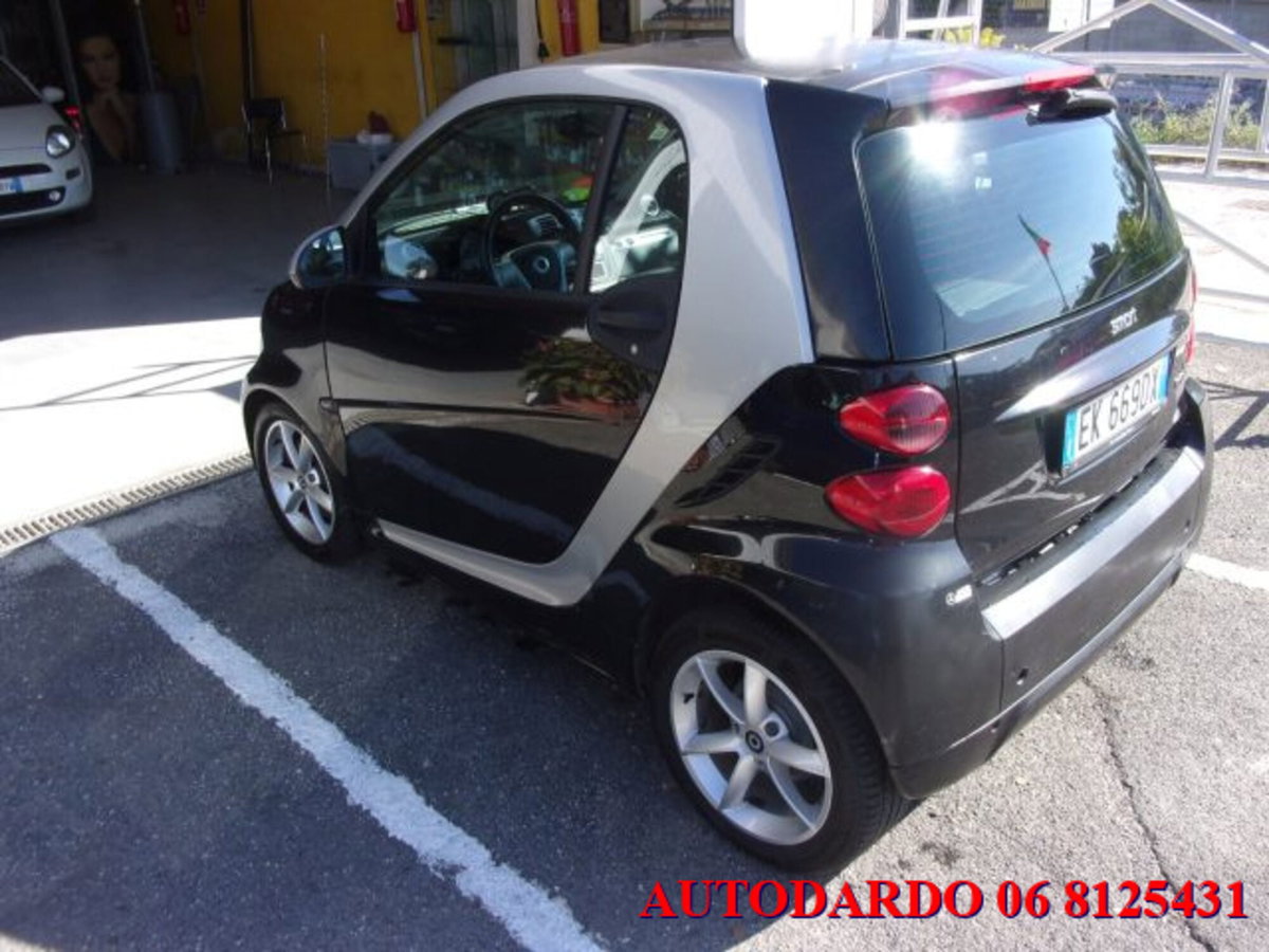 smart Fortwo 1000 52 kW MHD coupé passion