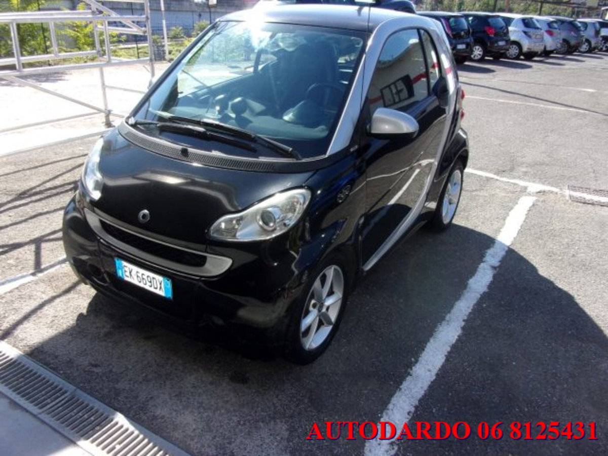 smart Fortwo 1000 52 kW MHD coupé passion (3)