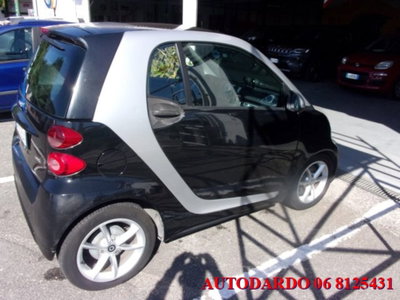 smart Fortwo 1000 52 kW MHD coupé passion (6)