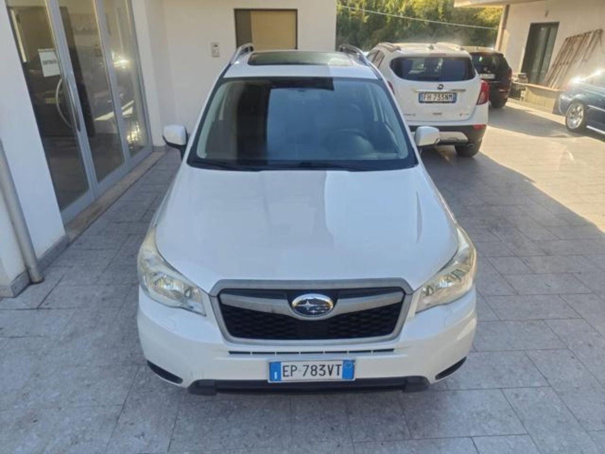 Subaru Forester 2.0D Exclusive (3)
