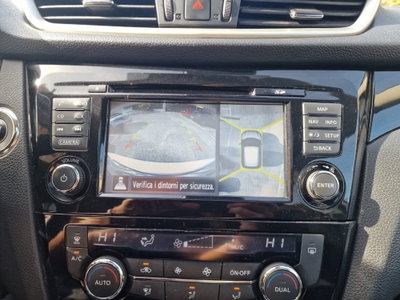 Nissan Qashqai 1.5 dCi Tekna (8)