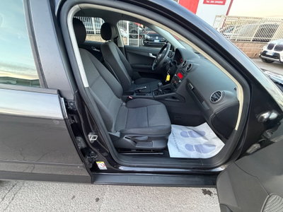 Audi A3 Sportback 1.6 16V FSI Ambition (12)