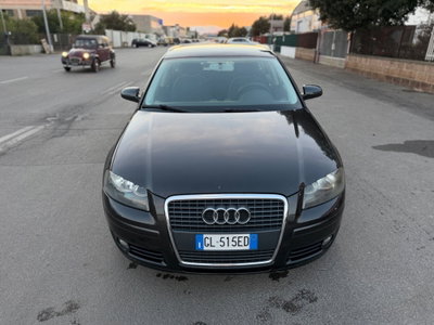 Audi A3 Sportback 1.6 16V FSI Ambition (2)