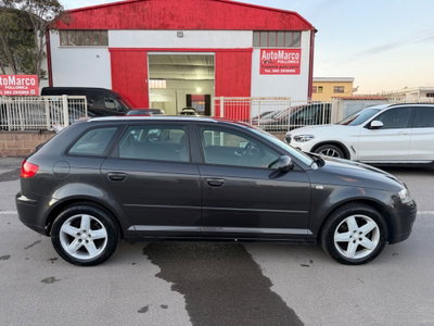 Audi A3 Sportback 1.6 16V FSI Ambition (8)