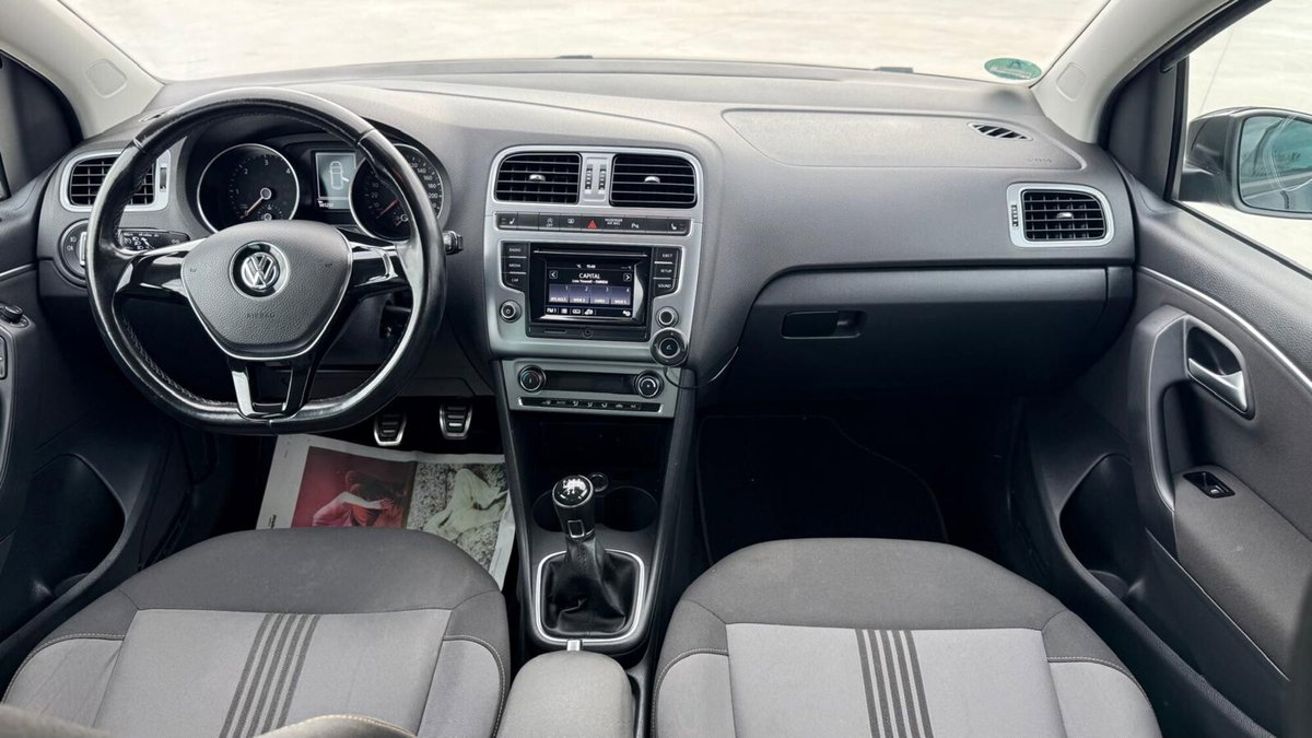 Volkswagen Polo 1.4 TDI 90 CV 5p. Comfortline BlueMotion Technology (13)