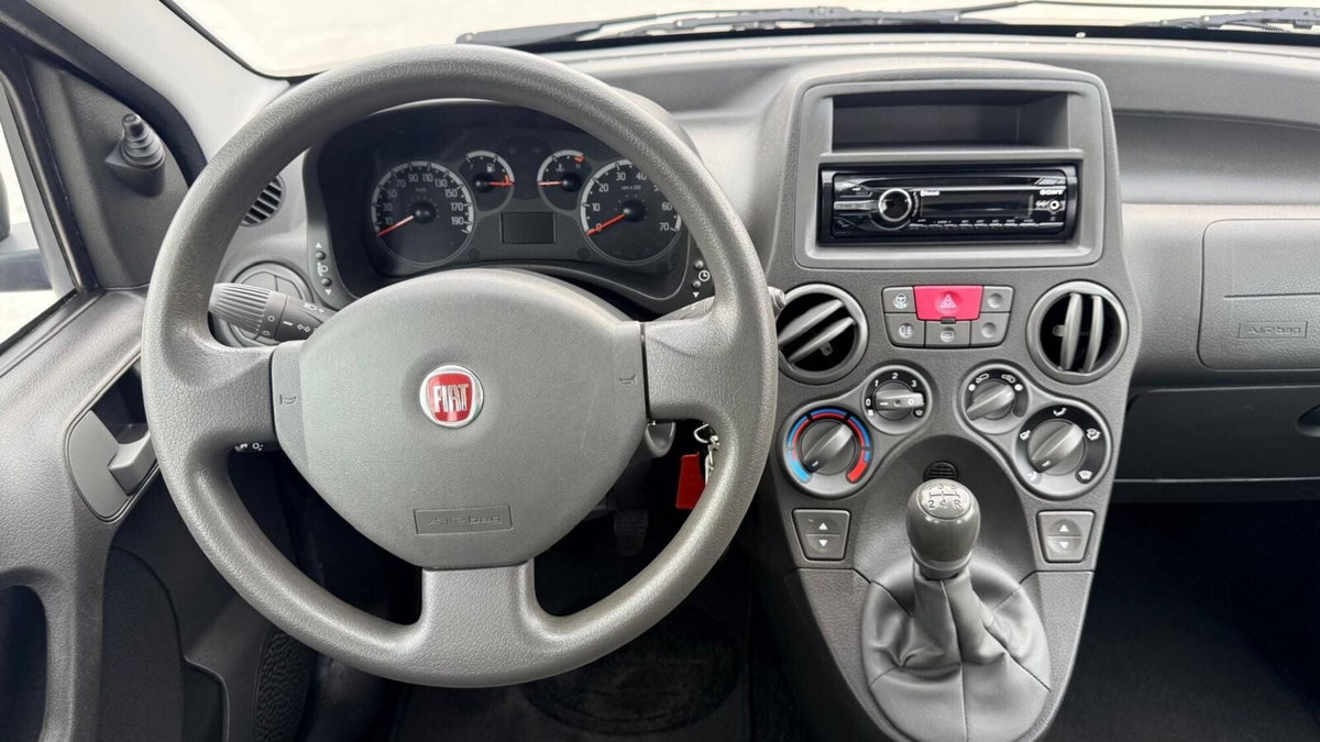 Fiat Panda 1.2 Emotion (13)