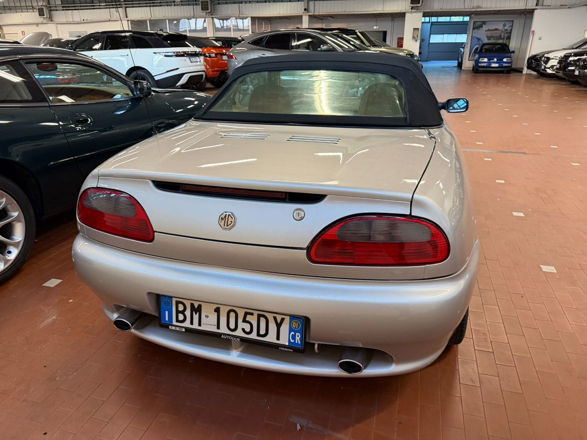 Mg MGF 1.8i cat (6)