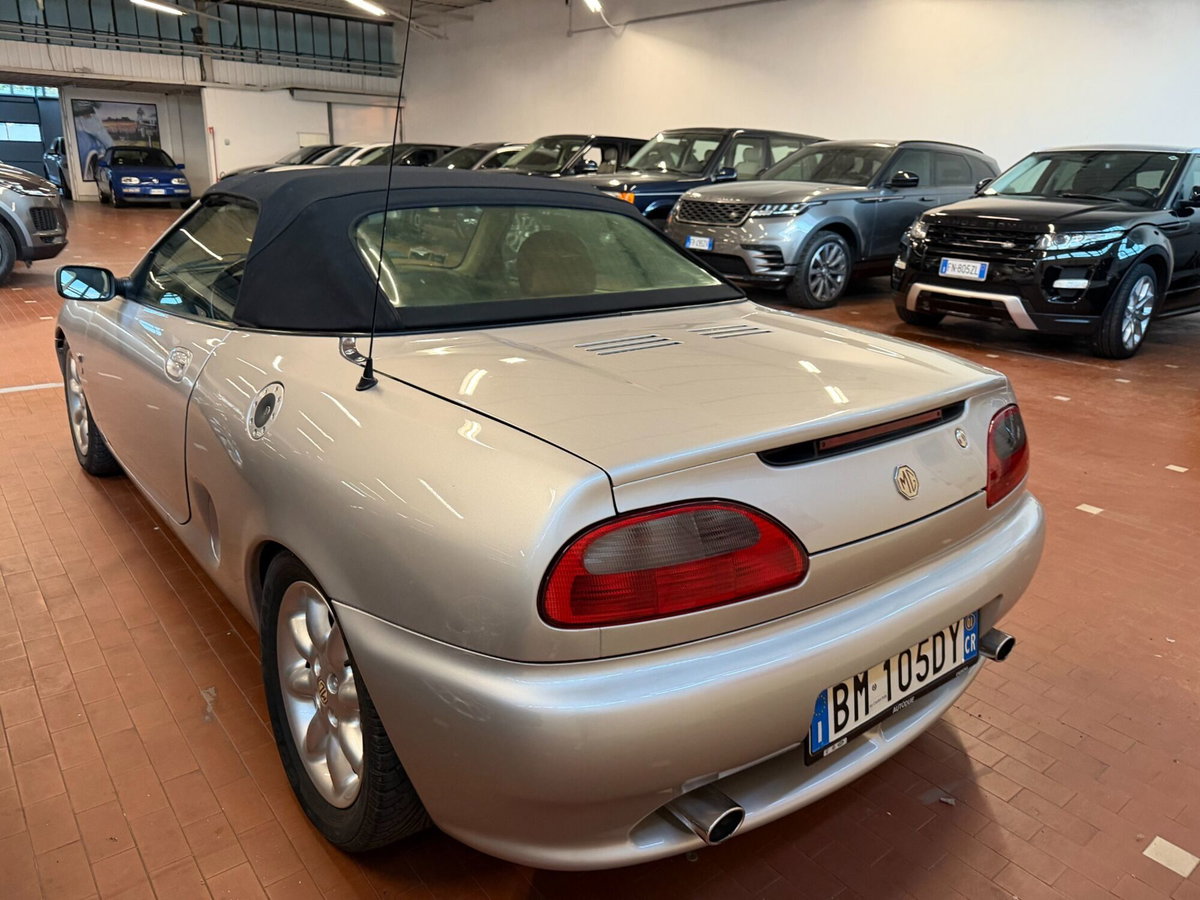 Mg MGF 1.8i cat (7)