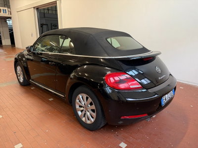 Volkswagen Maggiolino Cabrio 2.0 TDI Sport (4)