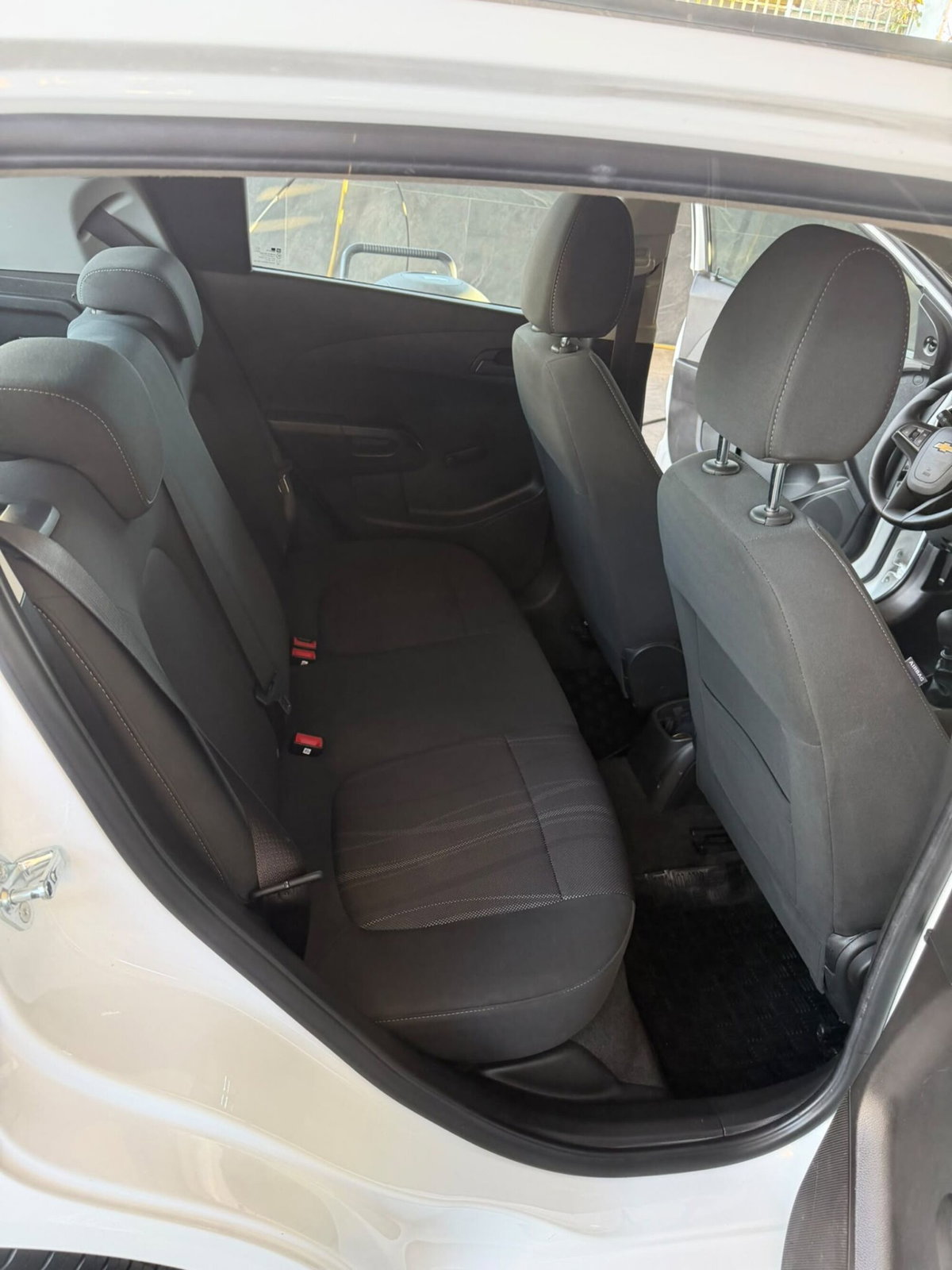 Chevrolet Aveo 1.2 86CV 5 porte LT (10)