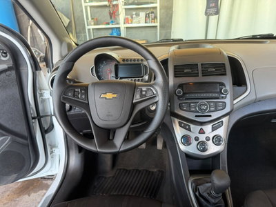 Chevrolet Aveo 1.2 86CV 5 porte LT (9)