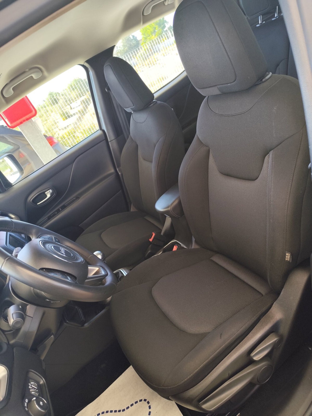 Jeep Renegade 1.6 Mjt 130 CV Longitude (12)