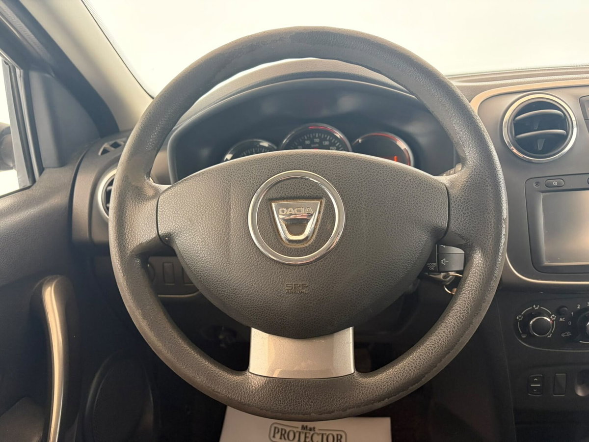 Dacia Sandero 1.2 75CV Ambiance (13)