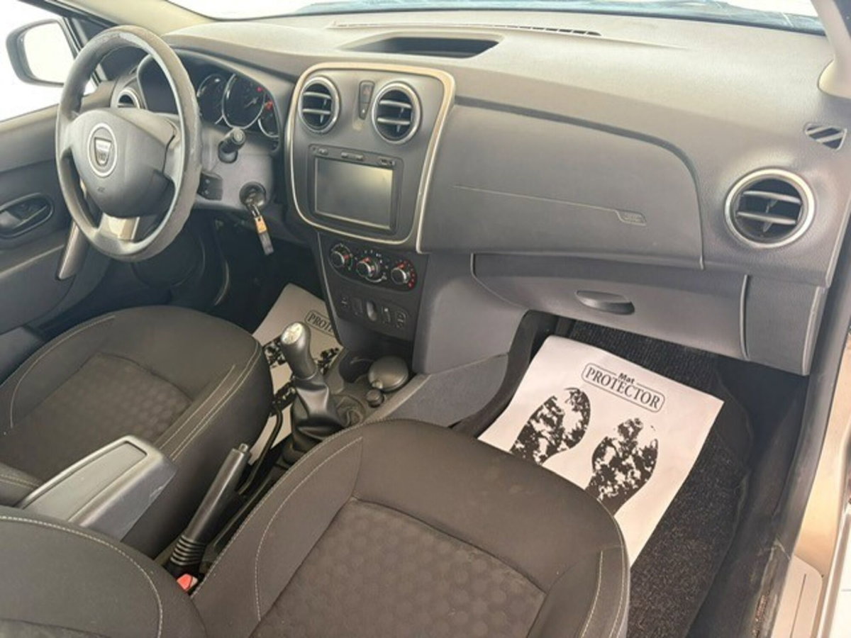 Dacia Sandero 1.2 75CV Ambiance (15)