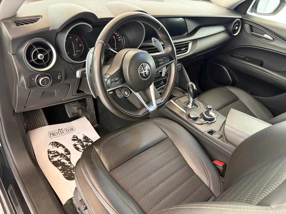 Alfa Romeo Stelvio Stelvio 2.2 Turbodiesel 210 CV AT8 Q4 Business (13)