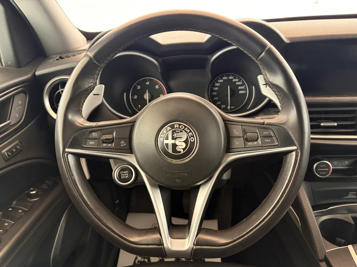Alfa Romeo Stelvio Stelvio 2.2 Turbodiesel 210 CV AT8 Q4 Business (16)