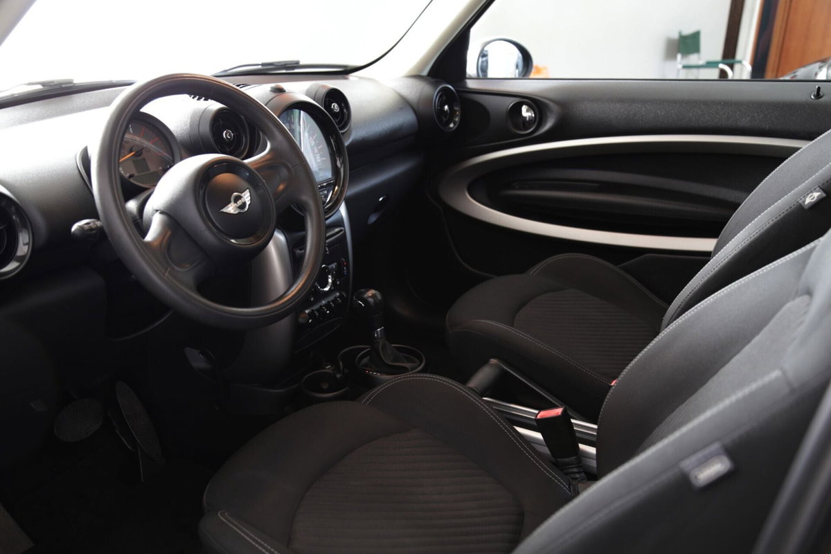 MINI Mini Paceman 2.0 Cooper D Paceman Automatica (15)