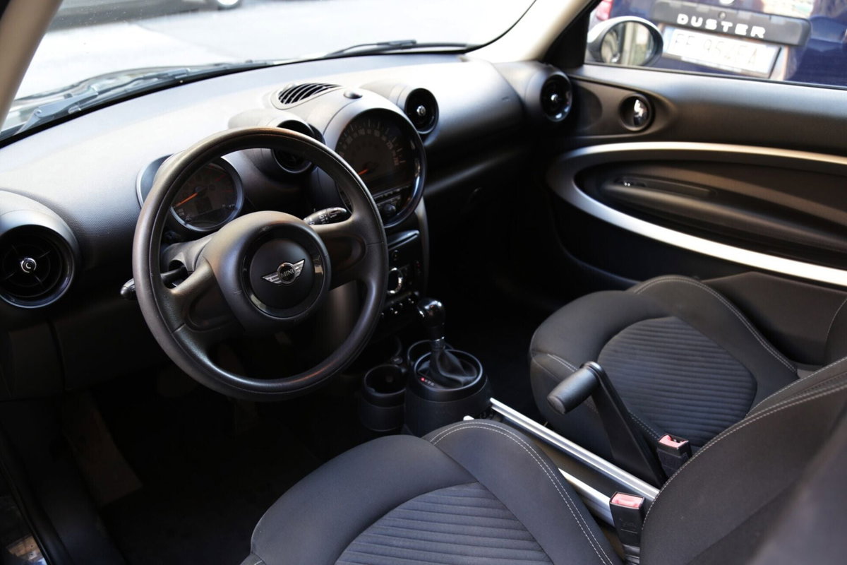 MINI Mini Paceman 2.0 Cooper D Paceman Automatica (6)