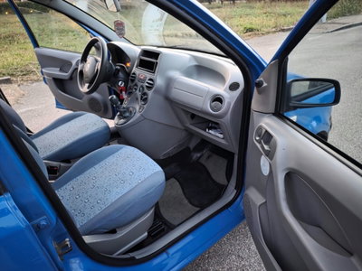 Fiat Panda 1.1 Active (14)