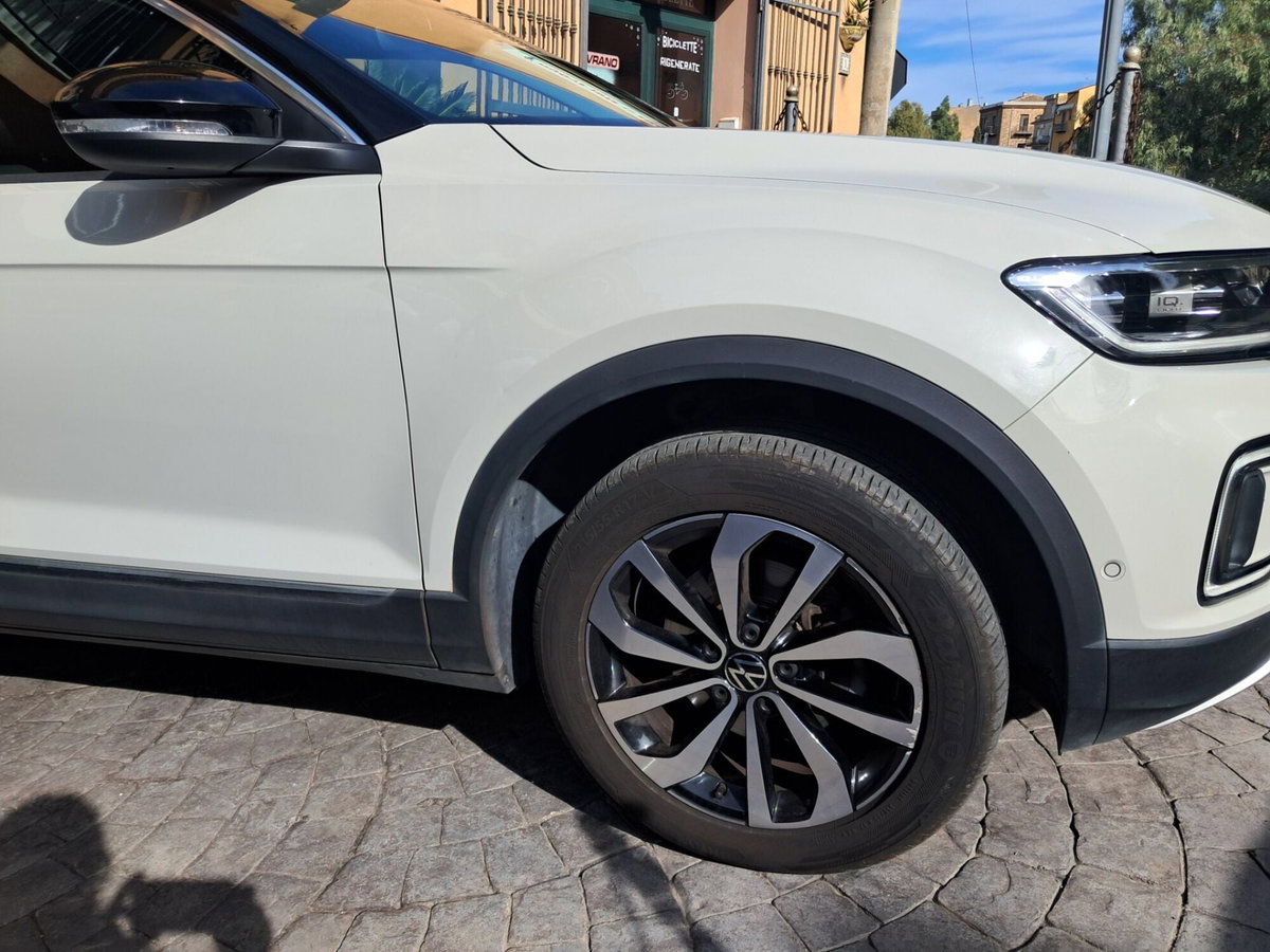 Volkswagen T-Roc 1.0 TSI Style (9)