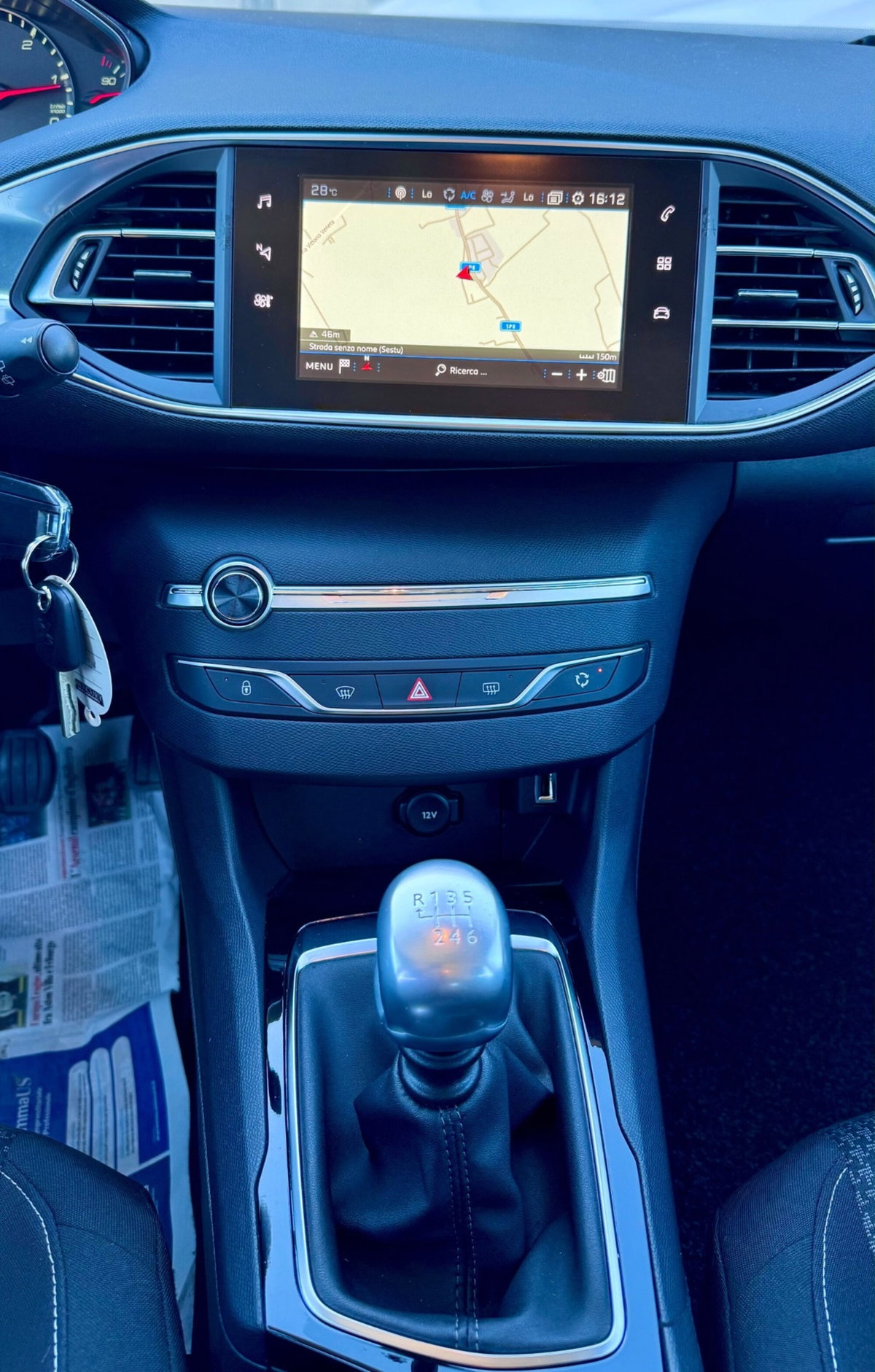 Peugeot 308 SW BlueHDi 130 S&S EAT8 Tech Edition (18)
