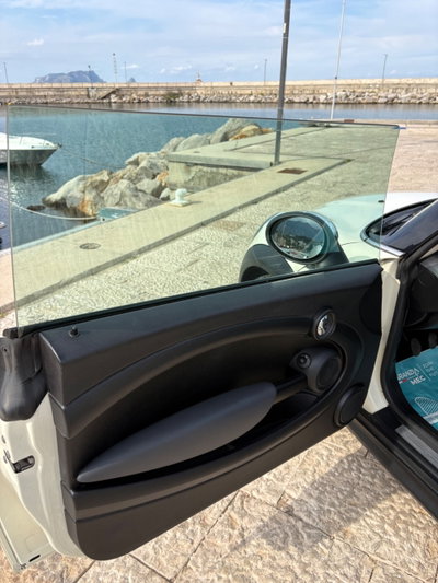 MINI Mini 1.6 16V One (55kW) (10)