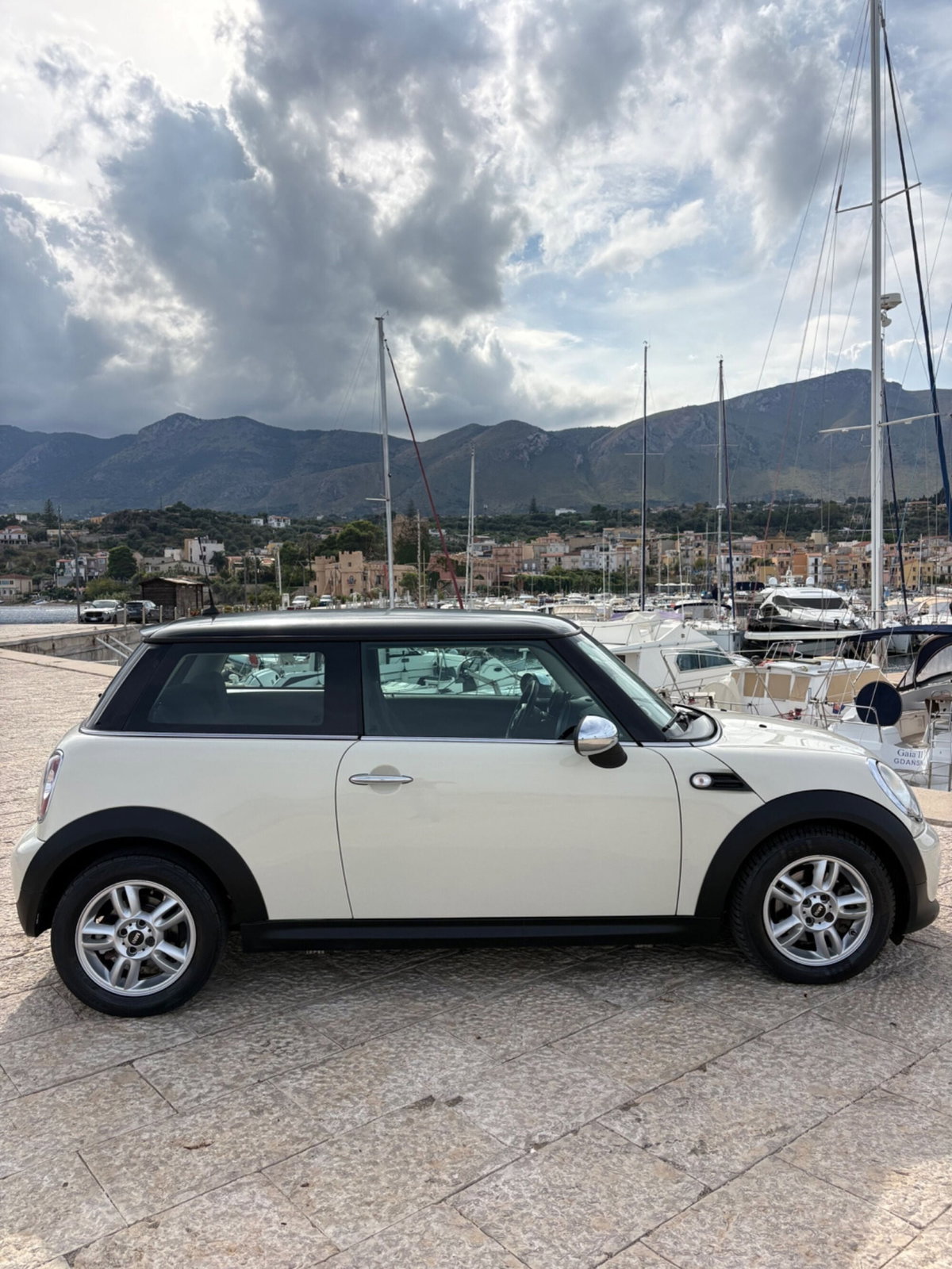 MINI Mini 1.6 16V One (55kW) (8)