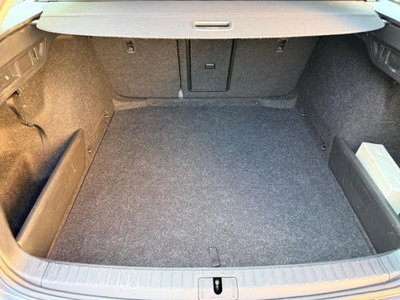 Skoda Octavia Station Wagon 2.0 TDI EVO SCR DSG Wagon Executive (16)