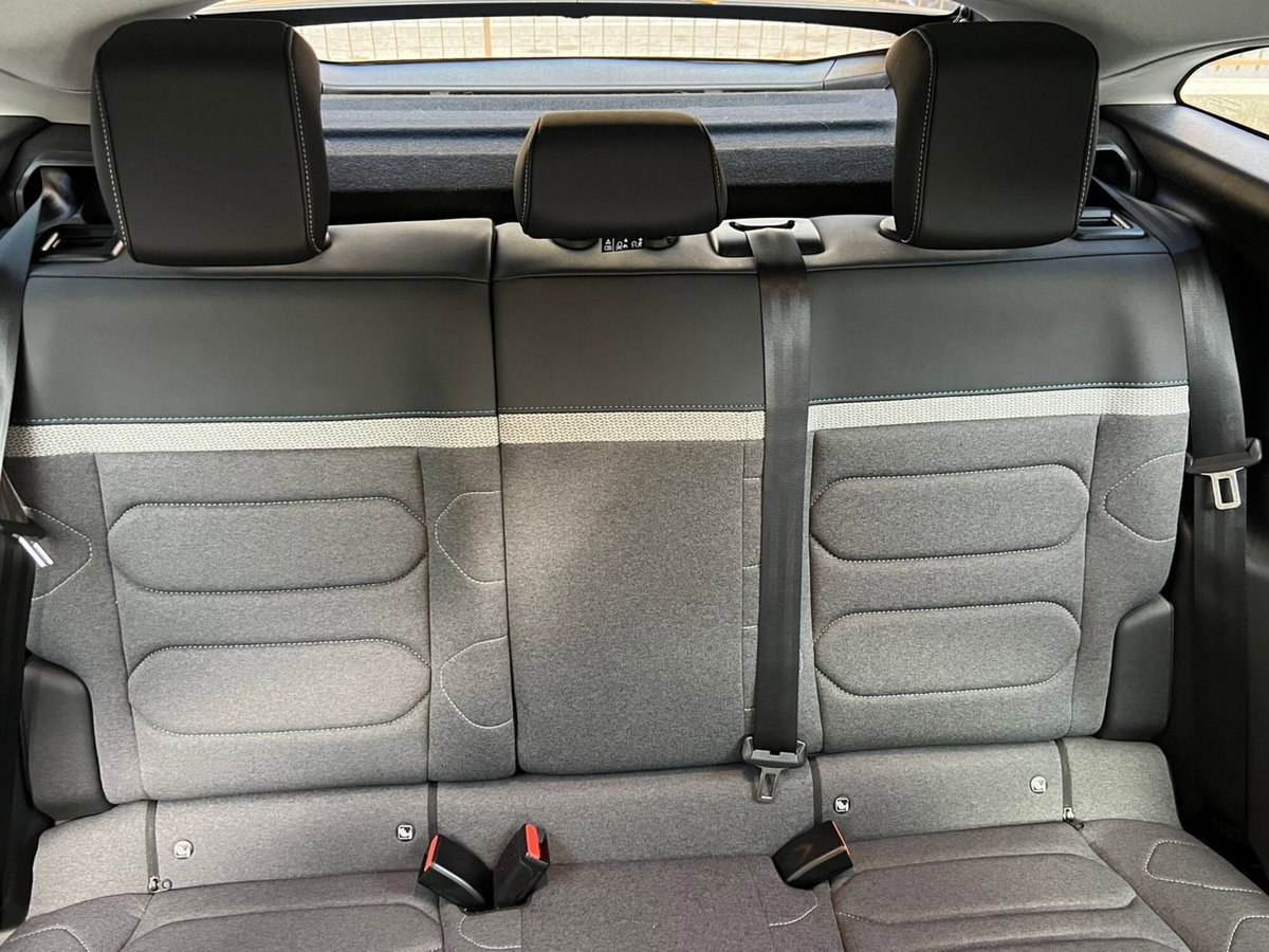 Citroen C4 1.2 PureTech 130 Stop&Start Seduction (15)