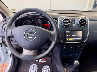 Dacia Sandero 1.2 75CV Lauréate (13)