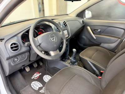 Dacia Sandero 1.2 75CV Lauréate (9)