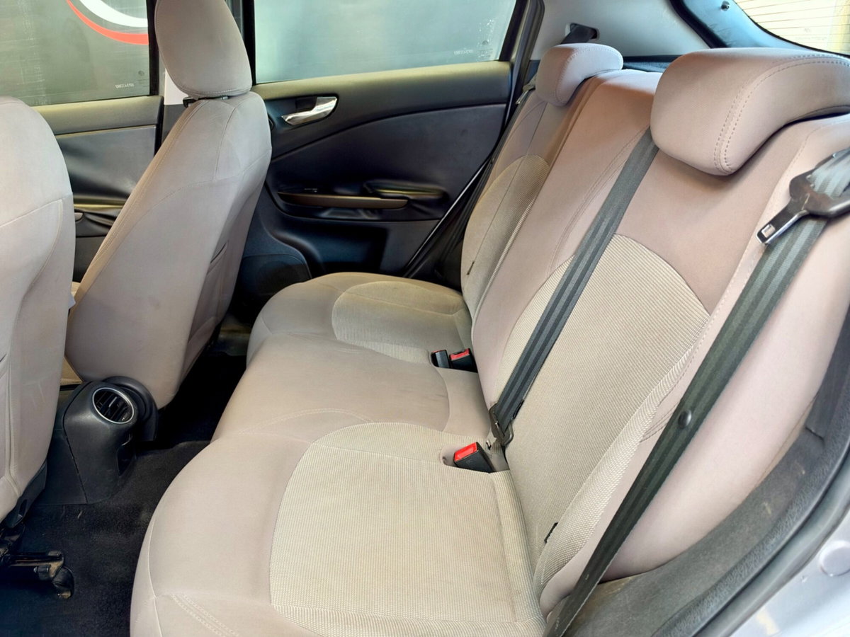 Alfa Romeo Giulietta 1.6 JTDm-2 Distinctive (11)