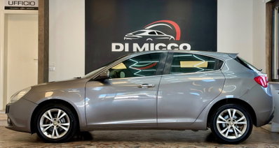Alfa Romeo Giulietta 1.6 JTDm-2 Distinctive (8)